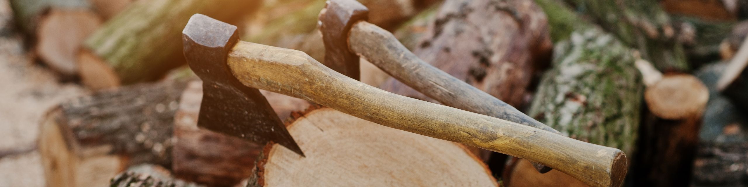 Messer und Äxte Messer und Äxte