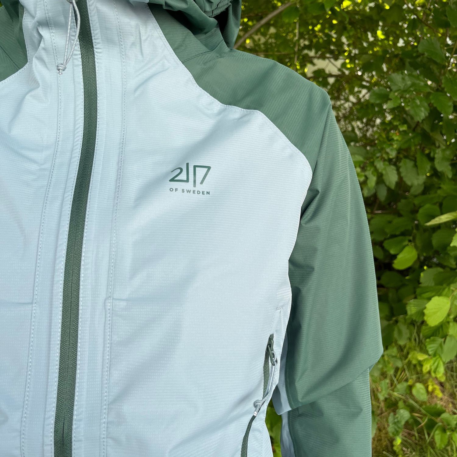 2117 of Sweden Klacken, női esőkabát, világoskék/zöld