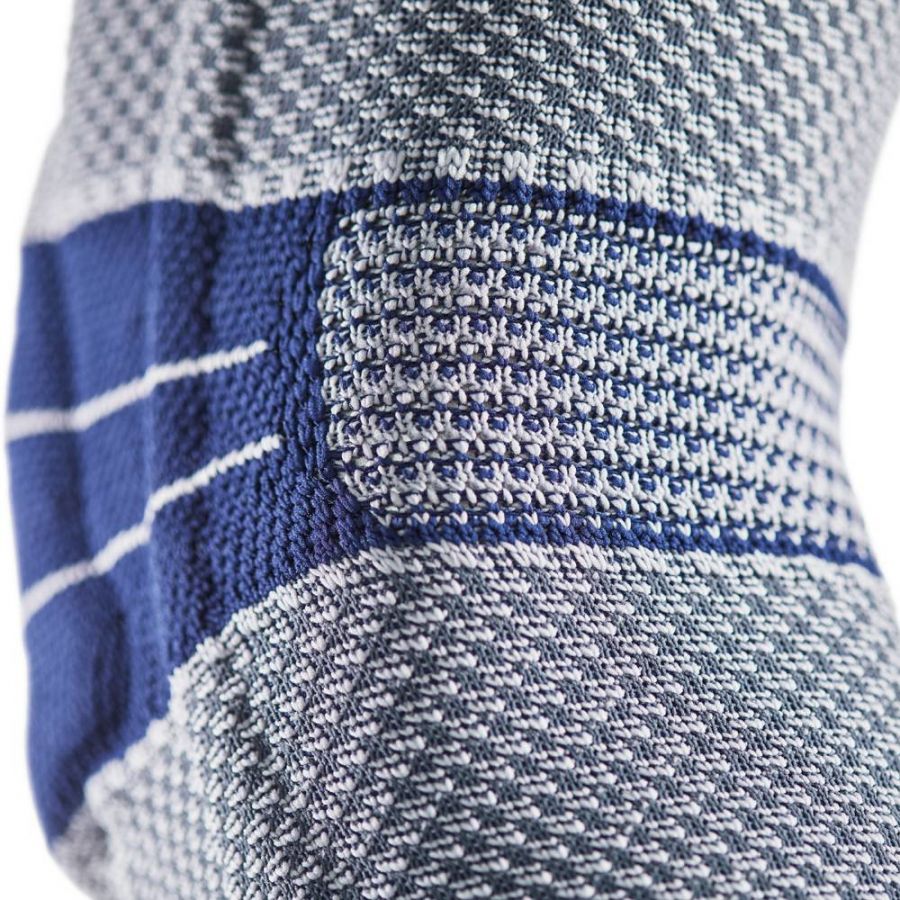 Bauerfeind GenuTrain 8, knæbandage w. silicone band, titan