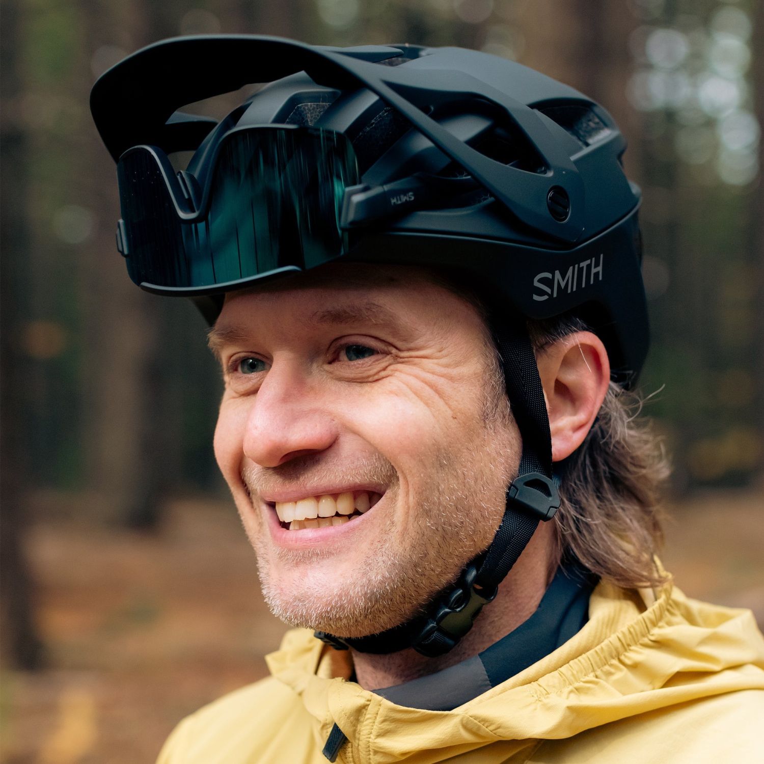 Cyklistická prilba Smith Engage, čierna