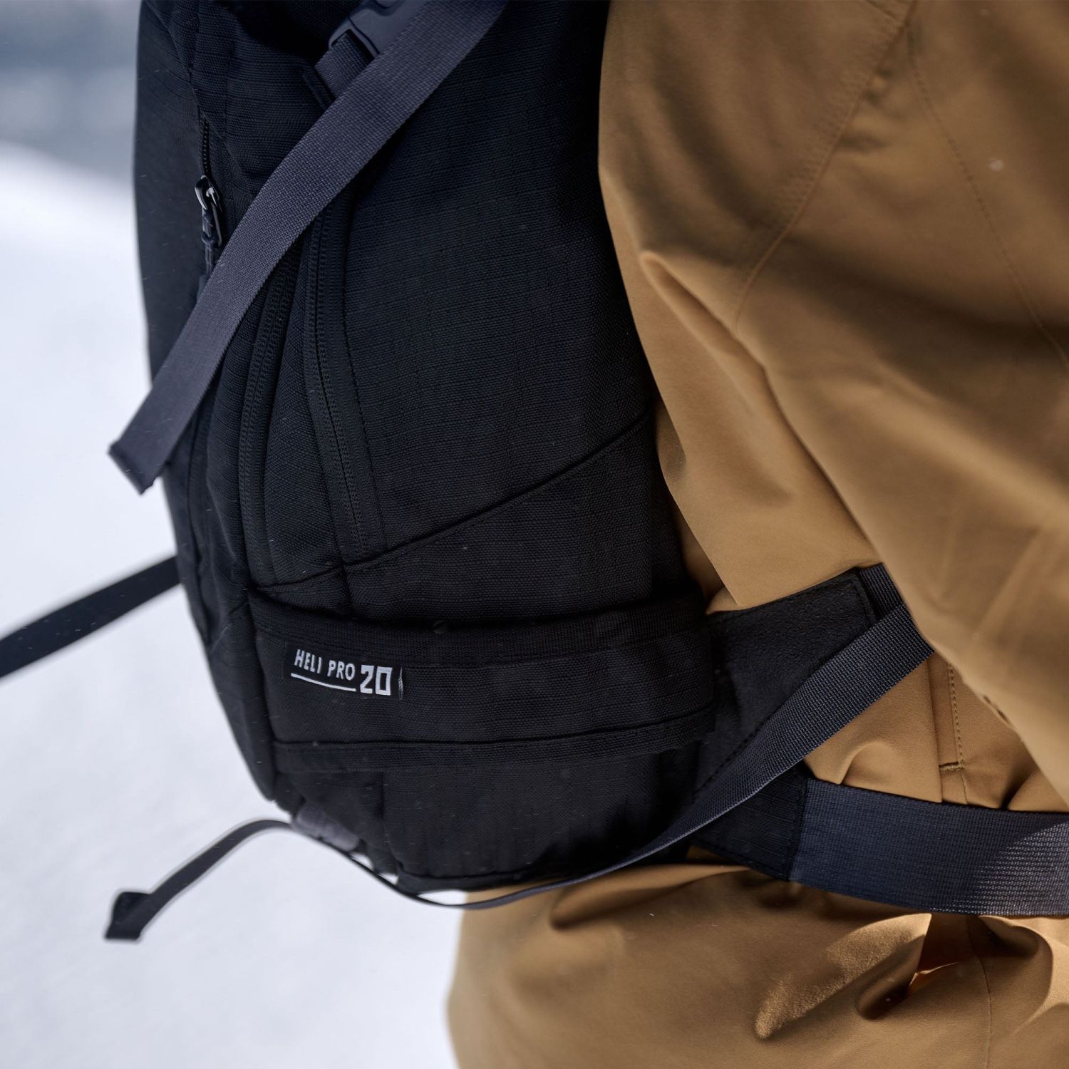 Dakine Heli Pro, 20L, fekete