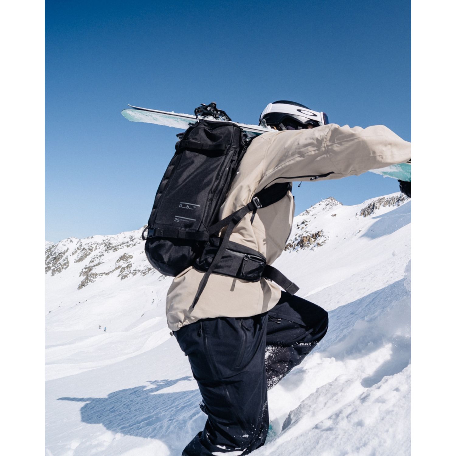 Db Backcountry Backpack, 25L, Black Out