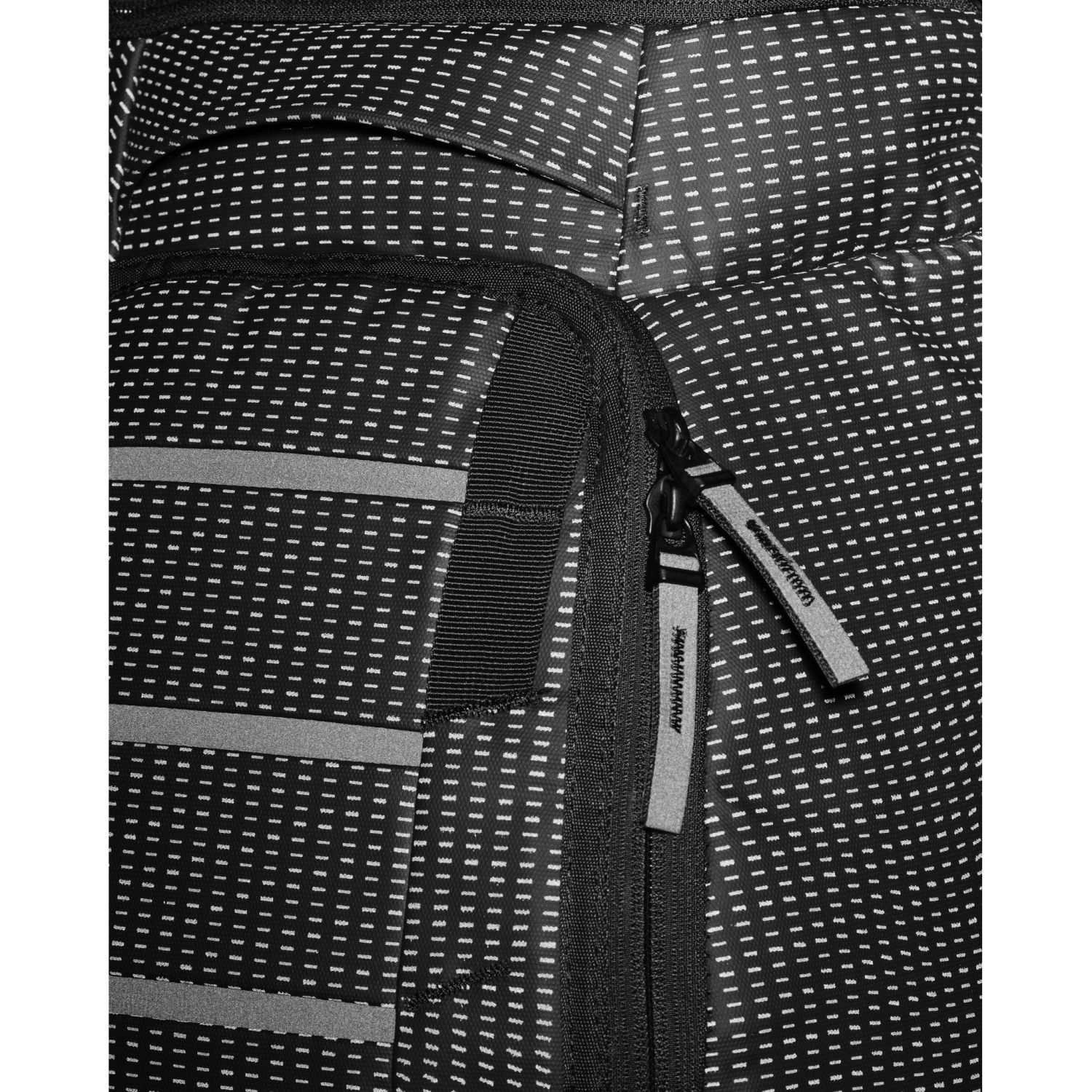 Db Hugger, 30L, rygsæk, reflective black