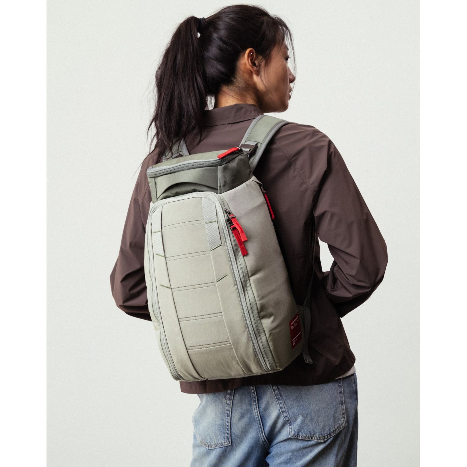 Db Hugger Backpack 20L, Basil Green