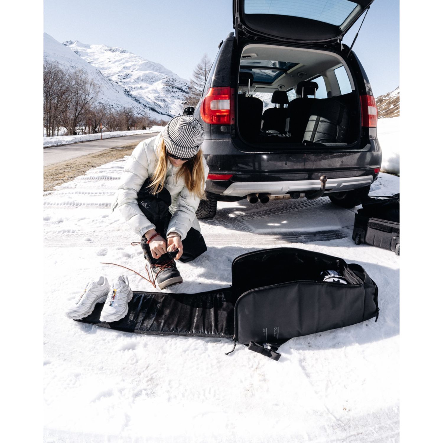 Db Hugger Bootpack, 45L, black out