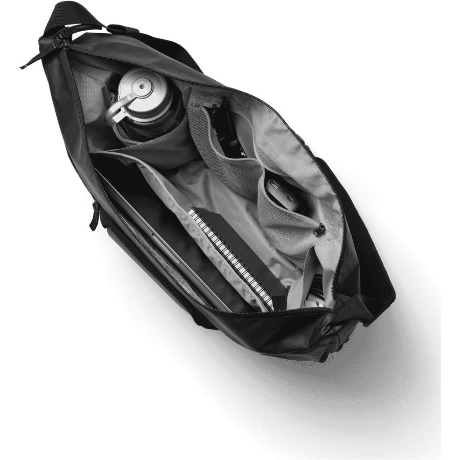 Db Ramverk Pro Geantă sling 24L, Black Out