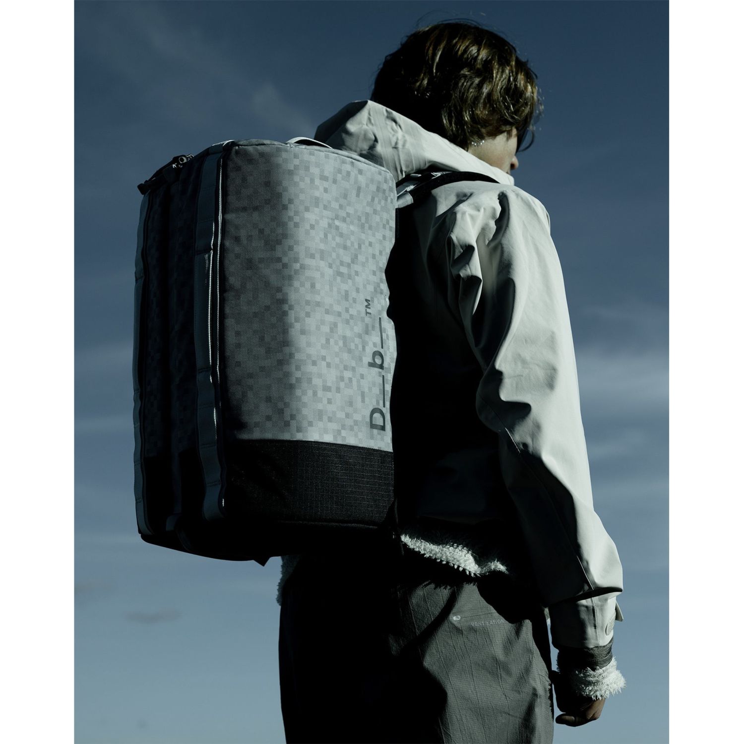 Db Roamer Pro Split Duffel, White Noise