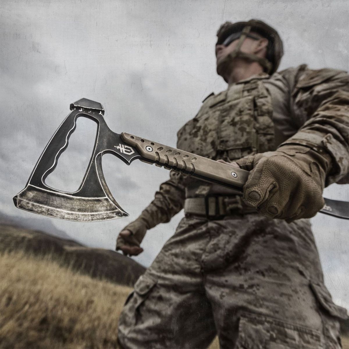 Gerber Downrange Tomahawk, multi