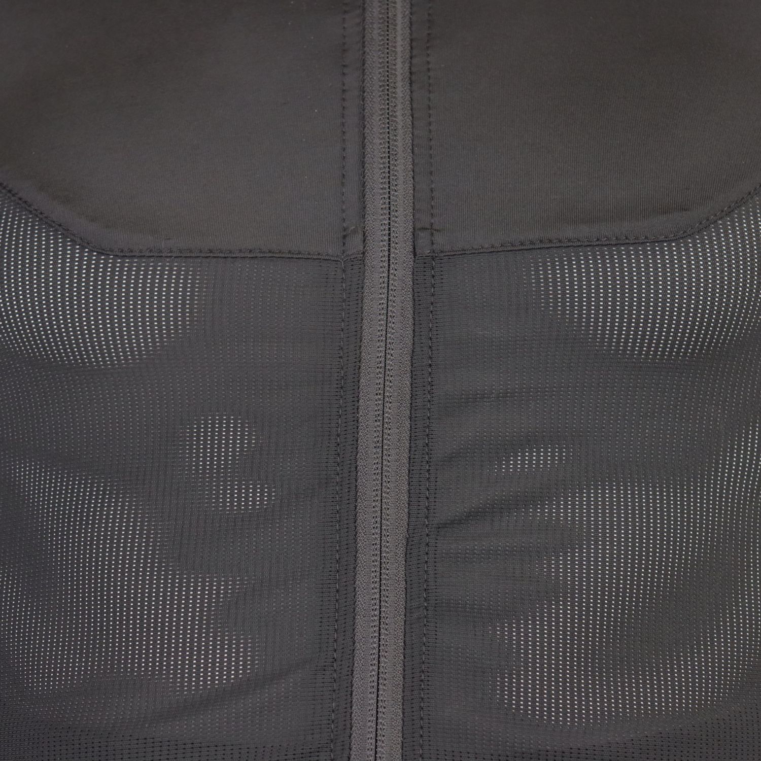 Helios Peak Shield Vest, zadný štít, čierna