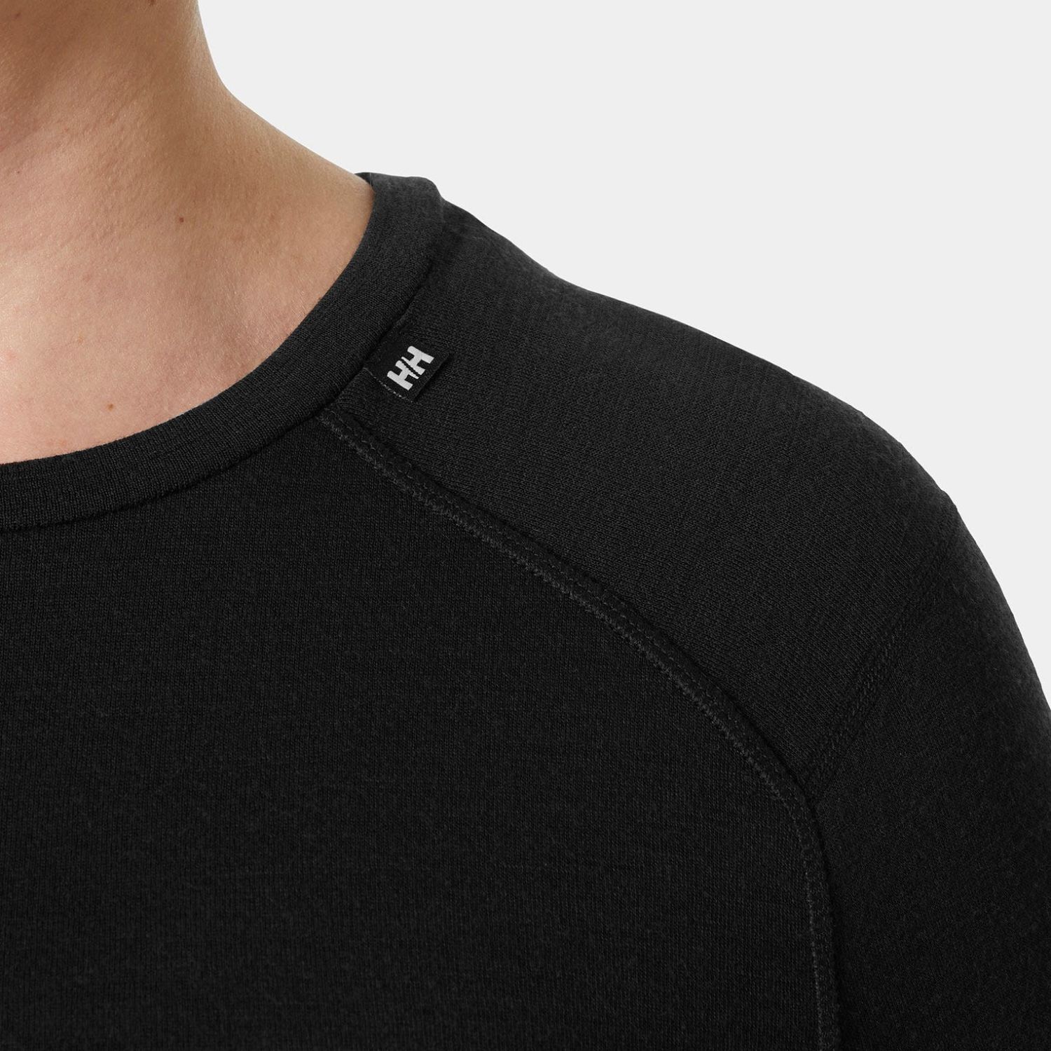 Helly Hansen Lifa Merino Midweight Crew Plus, nainen, musta