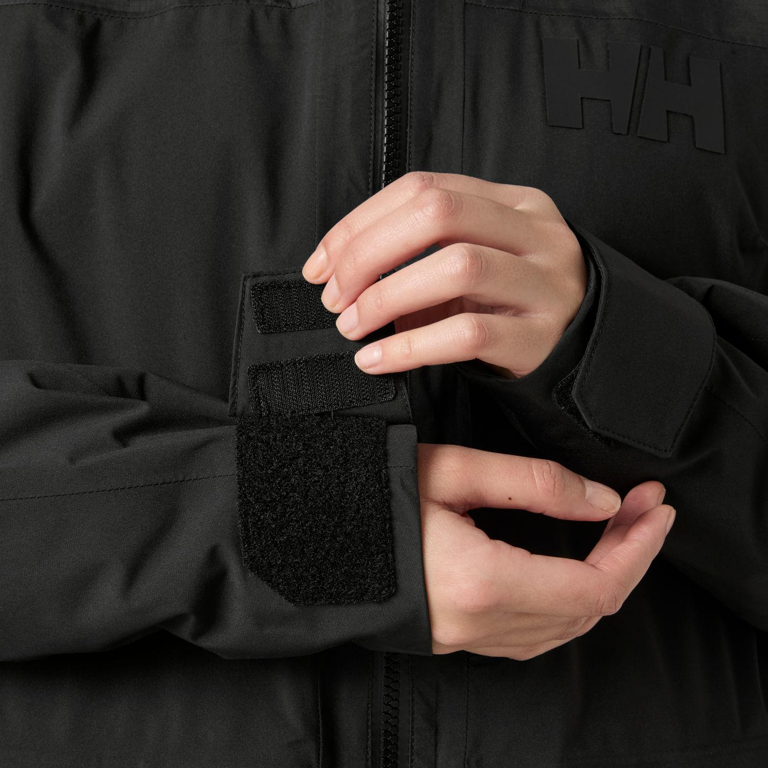 Helly Hansen Powchaser 3.0, lyža?ská bunda, dámská, ?erná
