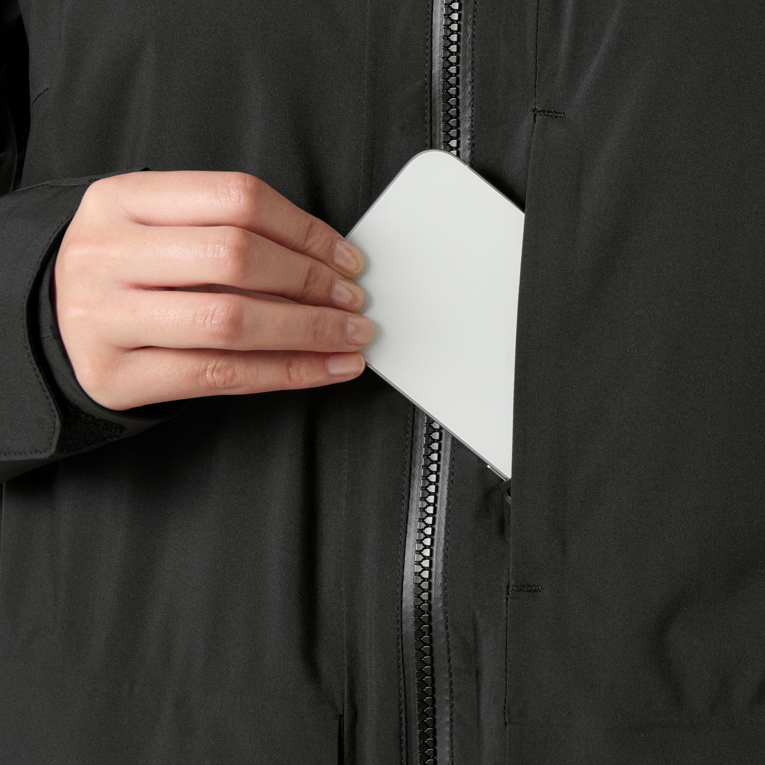 Helly Hansen Powchaser 3.0, ski jacket, women, black