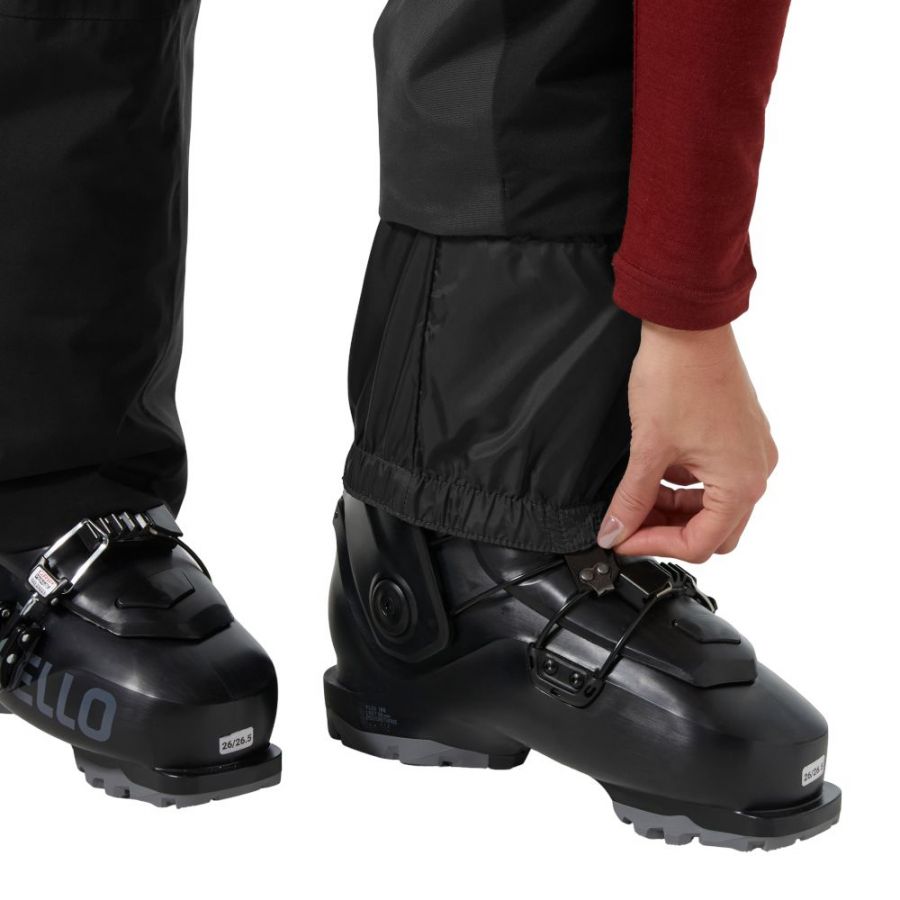 Helly Hansen Switch Cargo 2.0 lyžiarske nohavice, dámske, čierna