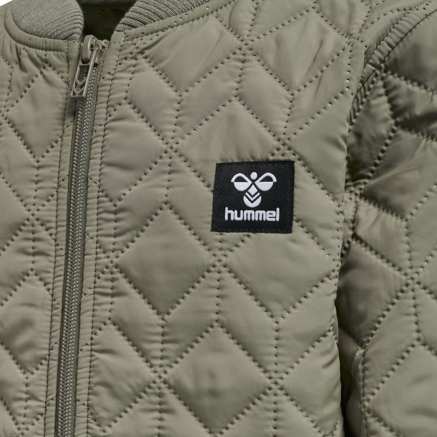 Hummel Hmlsobi Thermoset, completo termico, junior, verde