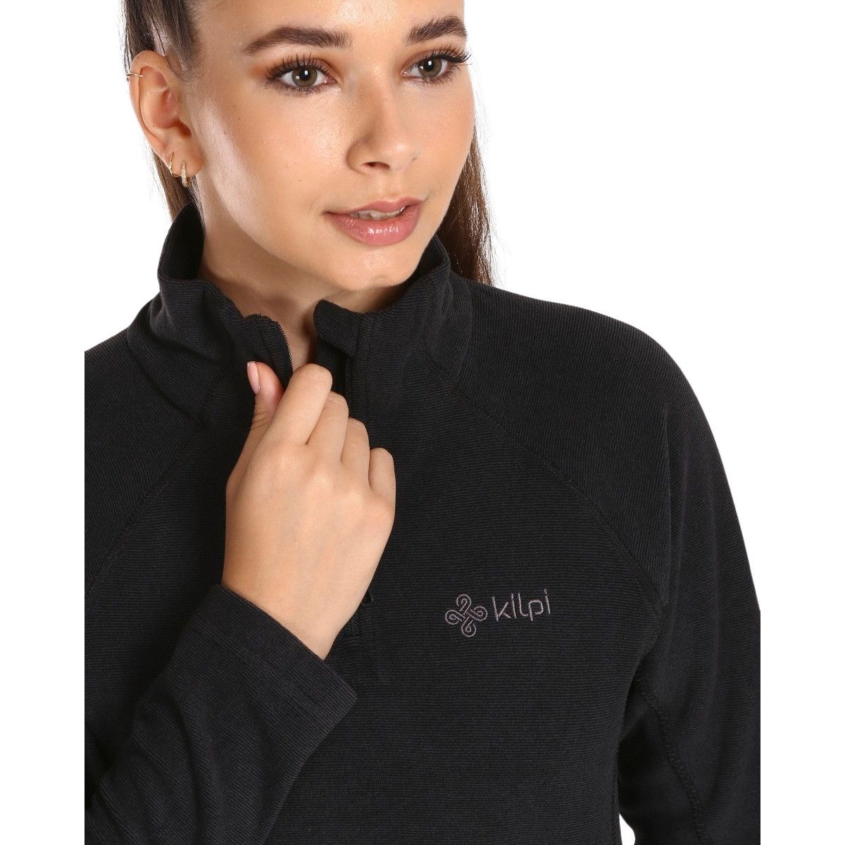 Kilpi Almeri, capa intermedia, mujer, negro