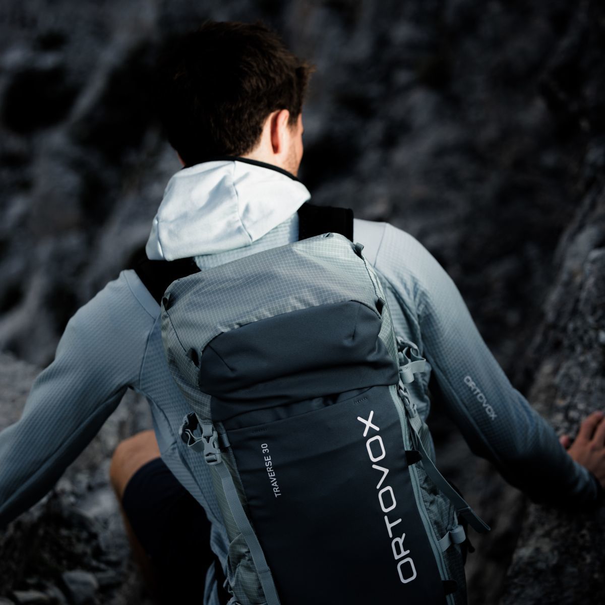 Ortovox Traverse 30, sea surface