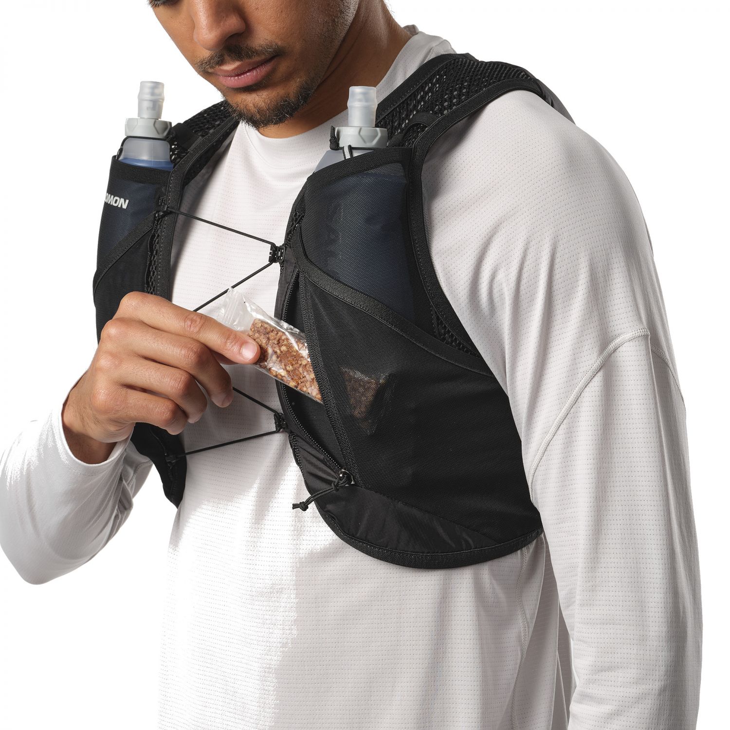 Salomon Active Skin 4 Set, bežecký batoh, čierna