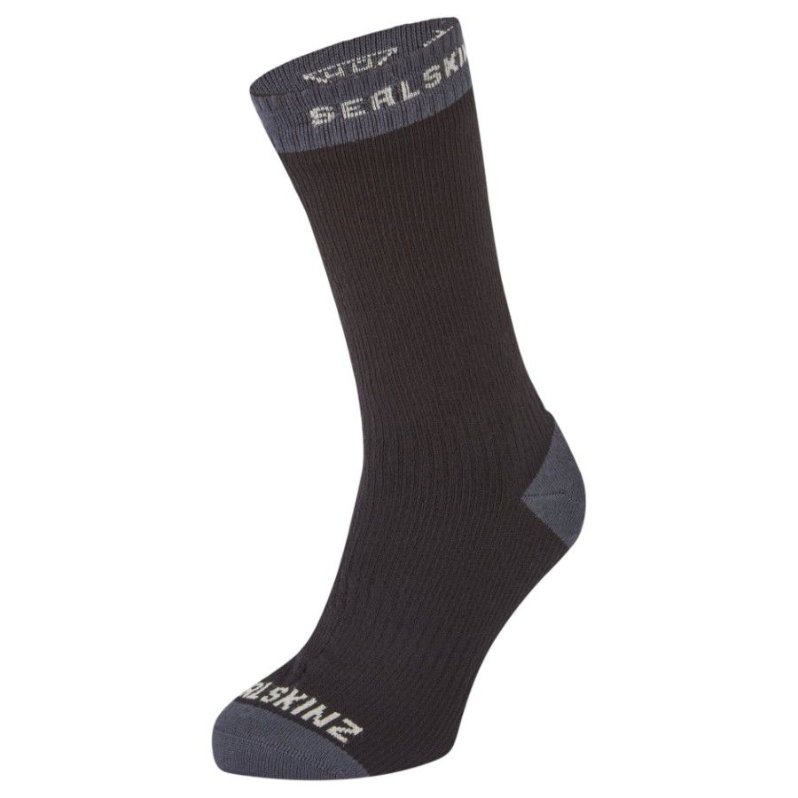 Sealskinz Wiveton, running socks, black