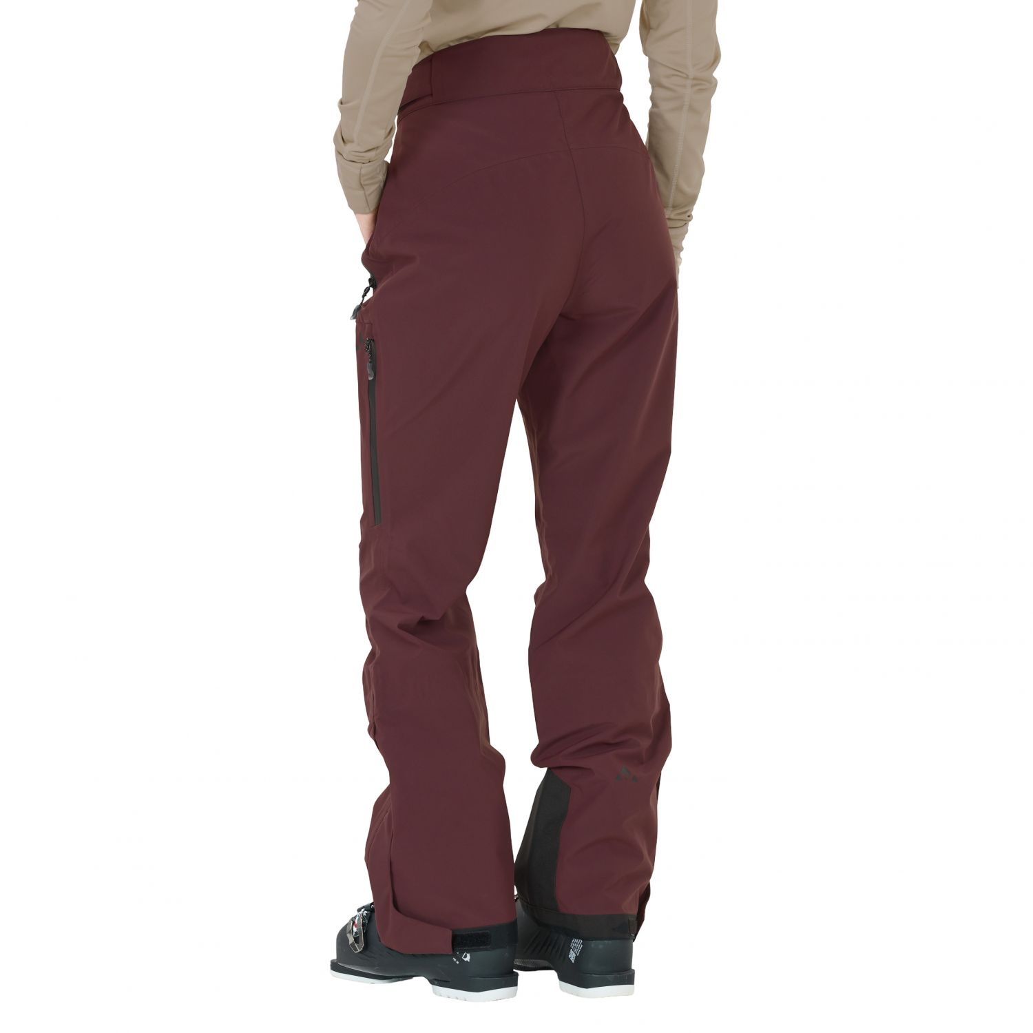 Whistler Waitoro, Skibukser, Dame, Fudge